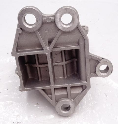 MITSUBISHI GALANT 2,0 PODUSZKA AUTOMATYCZNEJ SKRZYNI BIEGÓW