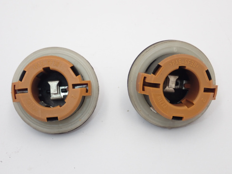 PEUGEOT 407 oprawka żarówki kierunkowskazu migacza