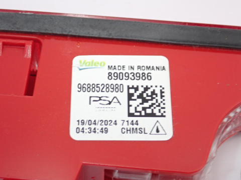 RIFTER BERLINGO DOBLO COMBO trzecie światło STOP 9688528980 JAK NOWE