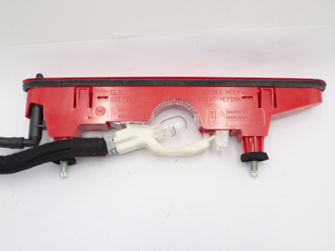 RIFTER BERLINGO DOBLO COMBO trzecie światło STOP 9688528980 JAK NOWE