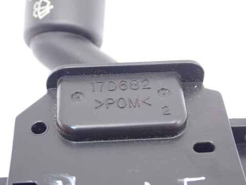 MAZDA 5 3 BK PRZEŁĄCZNIK WYCIERACZEK 17D682