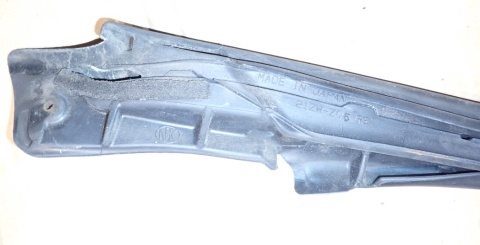 SUBARU LEGACY IV '08R KOMBI LIFT USZCZELKA PRAWA SŁUPKA DRZWI