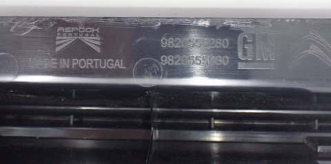 PSA BERLINGO Partner COMBO proace lampa prawy tył 9820555080 - JAK NOWA EU