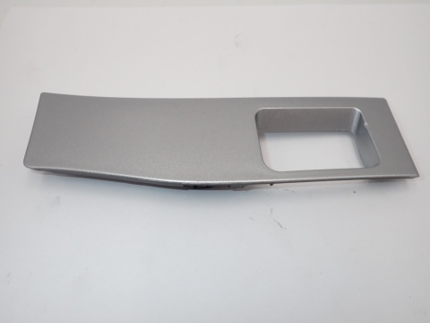 TOYOTA C-HR II NG 23- ZAŚLEPKA ZDERZAKA PRAWY TYŁ PT 52165-F4020 - JAK NOWA