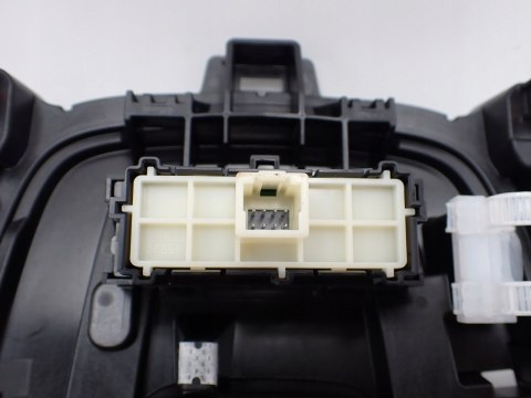 COROLLA E21 LIFT OD 2024 RAMKA OSŁONA MIESZKA TUNELU ŚRODKOWEGO - JAK NOWA