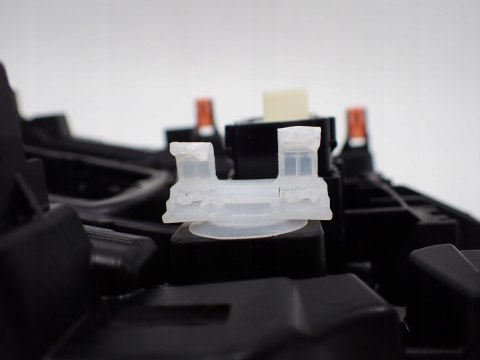 COROLLA E21 LIFT OD 2024 RAMKA OSŁONA MIESZKA TUNELU ŚRODKOWEGO - JAK NOWA