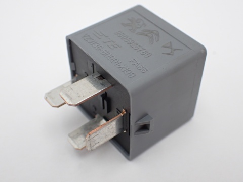 CITROEN PEUGEOT DS PRZEKAŹNIK 314 9805295780 V23136-B0001-X109 JAK NOWY