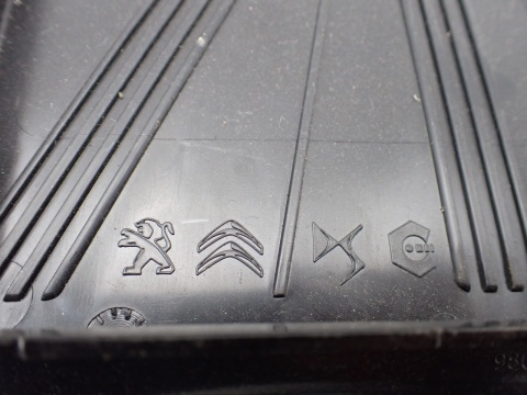 BERLINGO Partner COMBO proace DOBLO STOPIEŃ PODSTAWA AKUMULATORA - JAK NOWA