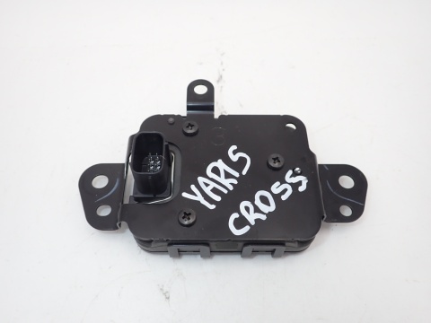 TOYOTA YARIS CROSS RADAR SENSOR CZUJNIK DISTRONIC 88210-52120 - JAK NOWY EU