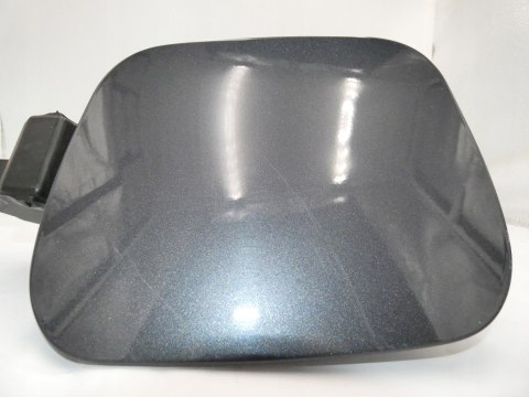 LEXUS NX 450H+ Klapka pokrywa wlewu paliwa z korkiem 77305-78010 lakier 1L1