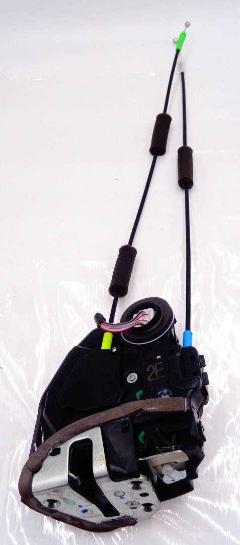 TOYOTA COROLLA E21 XII SEDAN ZAMEK LEWY TYŁ 2 PIN - jak nowy