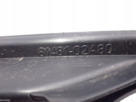 TOYOTA COROLLA E21 LISTWA ZDERZAKA PRAWY PRZÓD KOMBI SEDAN HB 52125-02390