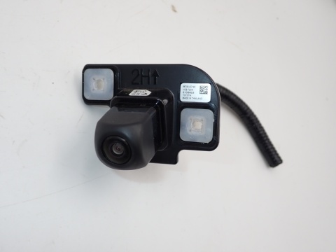 TOYOTA YARIS CROSS KAMERA COFANIA TYLNA 867900D140 - JAK NOWA ORYGINAŁ EUR