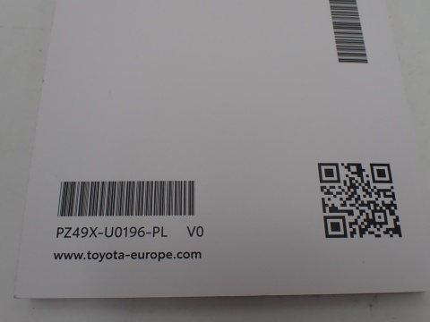 TOYOTA YARIS CROSS INSTRUKCJA PODRĘCZNIK UŻYTKOWNIKA ETUI GWARANCJA KPL - JAK NOWE