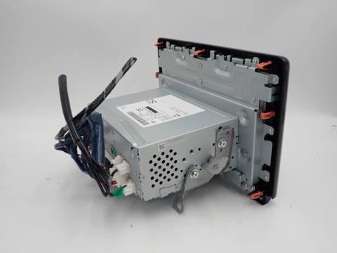 TOYOTA YARIS CROSS wyświetlacz monitor tablet radio 861400D721 JAK NOWY EU