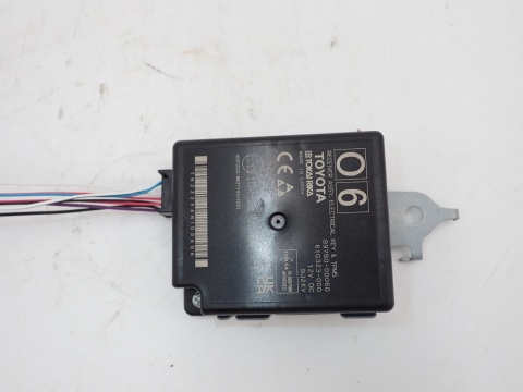 TOYOTA YARIS CROSS PRZEKAŹNIK STEROWNIK KEY TPMS 897B00D060 JAK NOWY OE EU