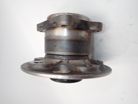 LEXUS NX 450 h+ -22 PIASTA ŁOŻYSKO TYŁ L=P 4X4 42410F6010 JAK NOWA OE EU