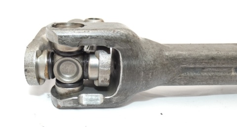 TOYOTA COROLLA E21 XII Krzyżak kolumny kierowniczej WAŁEK stan JAK NOWY