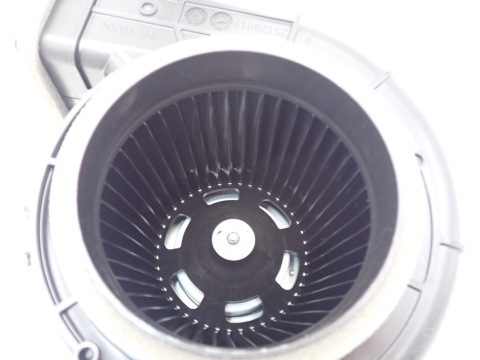 TOYOTA COROLLA E21 XII SEDAN WENTYLATOR DMUCHAWA BATERII AKUMLATORA TRAKCYJNEGO G923012020 - JAK NOWA