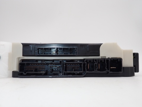 TOYOTA COROLLA E21 XII SUZUKI SWACE MODUŁ STEROWNIK MULTIPLEX BODY JAK NOWY OE EU 89221-02C70 82730-1A020-A