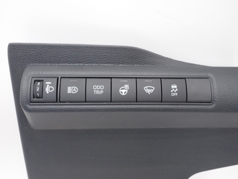 TOYOTA COROLLA E21 LIFT 24- osłona panel przycisków światła ogrzewanie ODO - JAK NOWY OE EU 5543202800