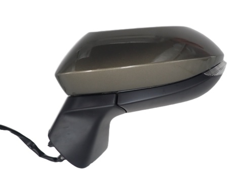 TOYOTA YARIS CROSS LUSTERKO LEWE 8 PIN KOD 10202200 LAKIERU 6X1 - JAK NOWE OE EUROPA