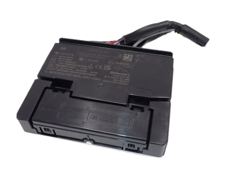 TOYOTA YARIS CROSS MODUŁ STEROWNIK 8674002270 8674102200 - JAK NOWY OE EU