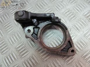 Łapa podpora półosi napędowej Renault Laguna II 1,9dCi 5d hatchback 2002r