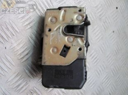 Zamek centralny drzwi prawy przód Opel Vectra B 2,0i 16v Ecotec 5d liftback 1997r